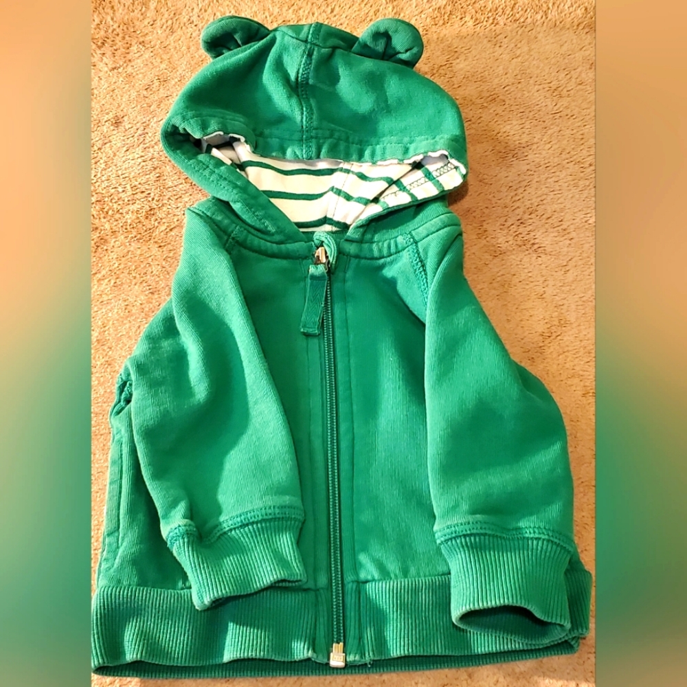 Cute 3-6 mos Hanna Andersson Green Hoodie